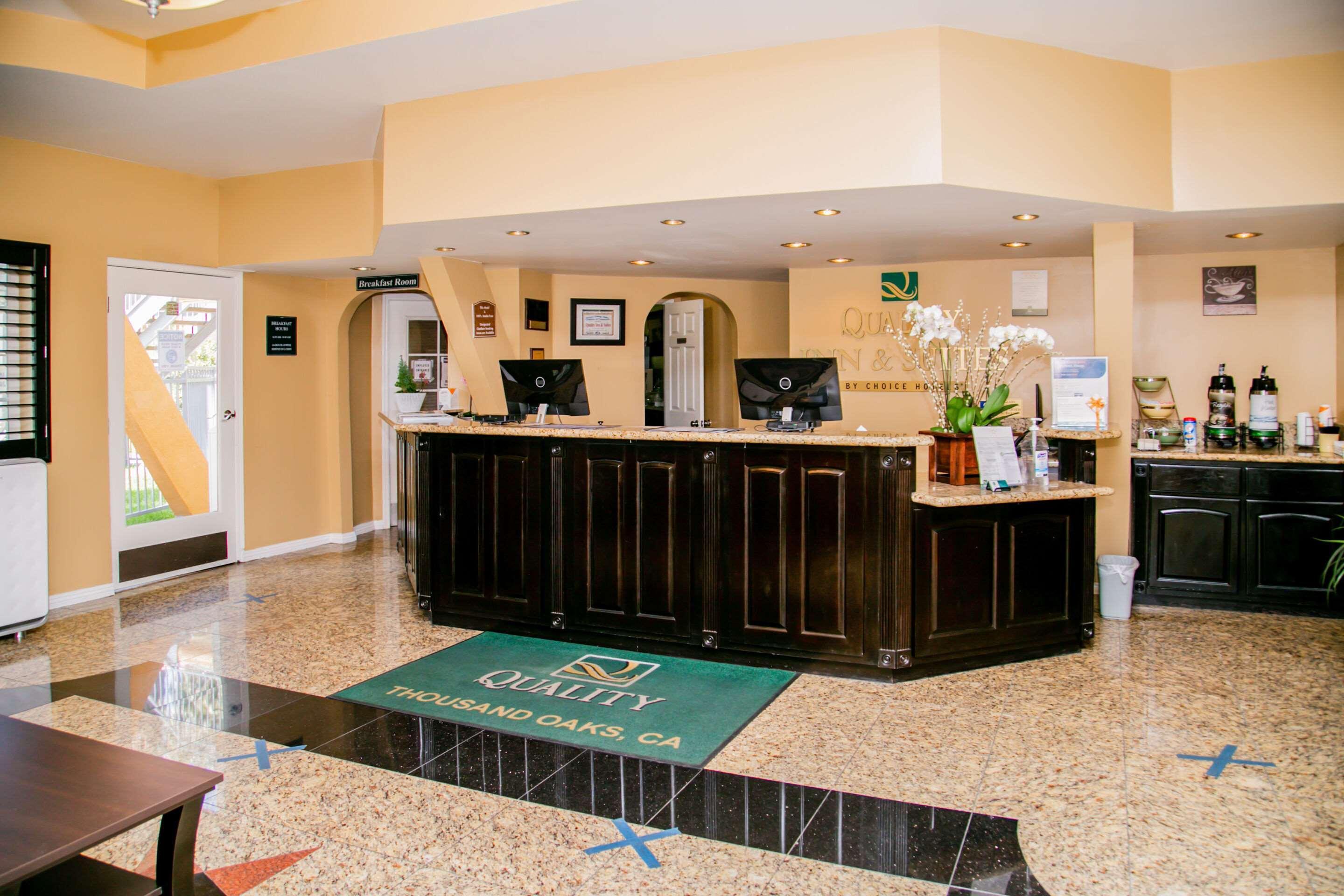 Quality Inn & Suites Thousand Oaks - Us101 Eksteriør bilde